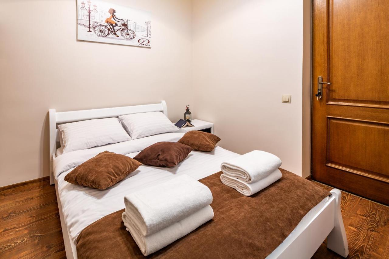 Avangard On Sholom Aleikhema St 7 Apart Appartement Lviv Buitenkant foto