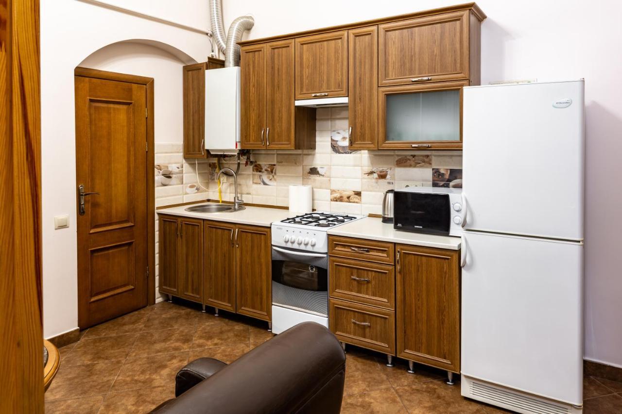 Avangard On Sholom Aleikhema St 7 Apart Appartement Lviv Buitenkant foto
