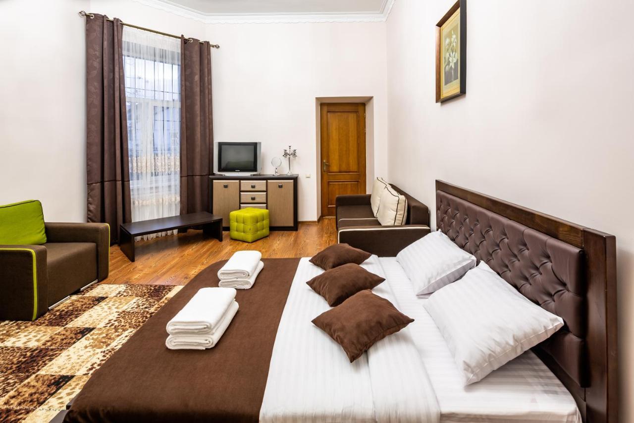 Avangard On Sholom Aleikhema St 7 Apart Appartement Lviv Buitenkant foto